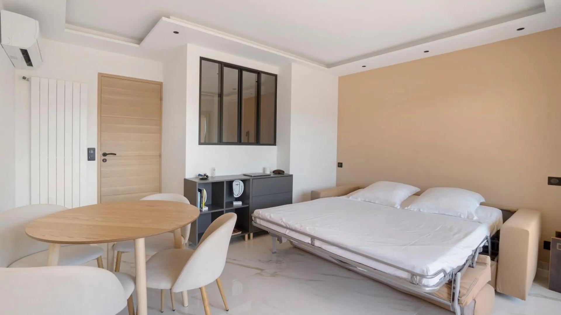 ** Aparthotel Eden Azur - Residence Hoteliere Golfe-Juan France