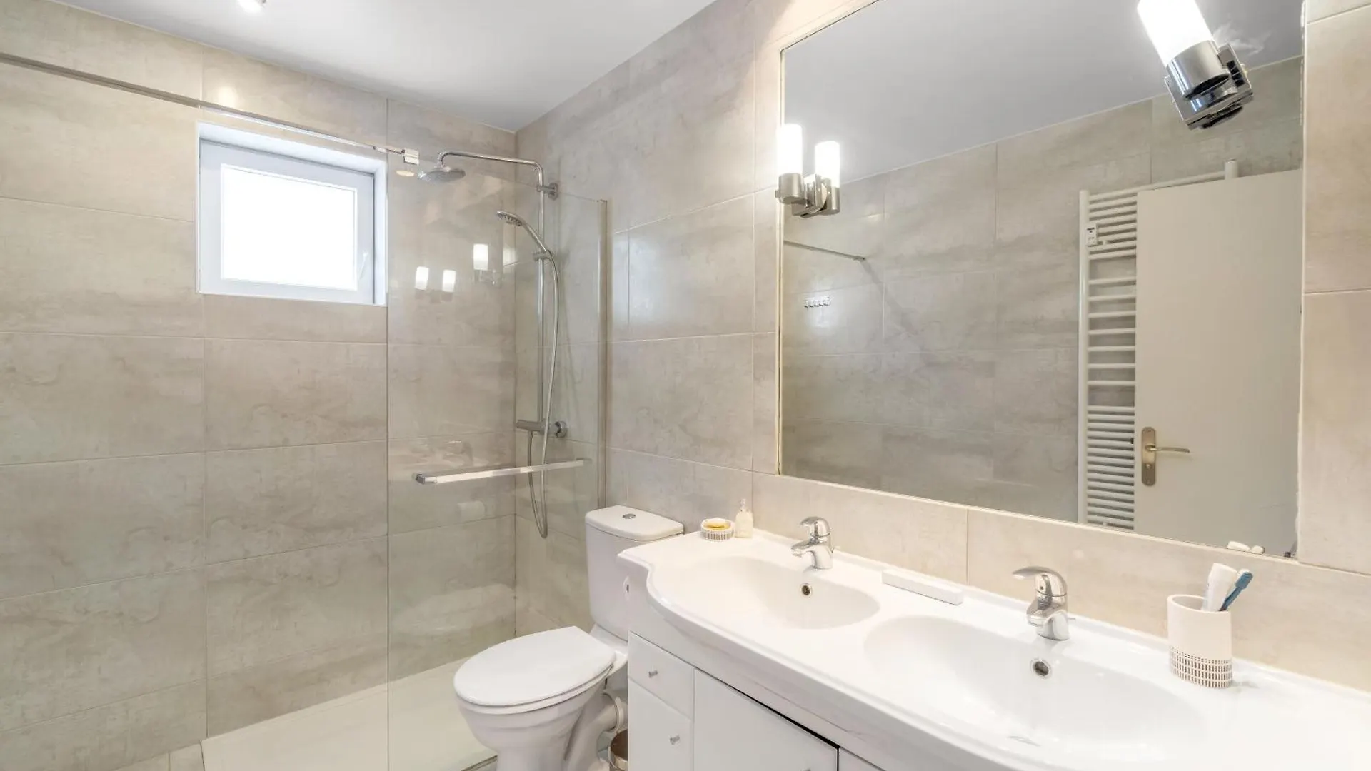 Aparthotel Eden Azur - Residence Hoteliere Golfe-Juan