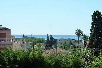 Eden Azur - Residence Hoteliere Golfe-Juan 2*,  France